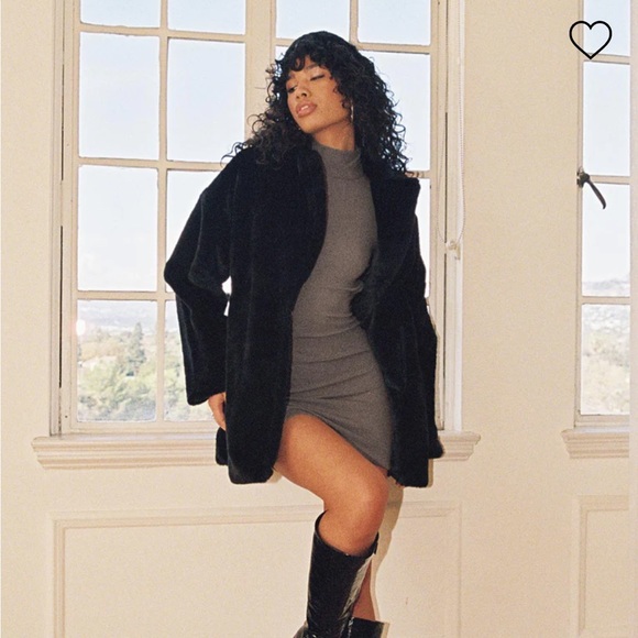 Princess Polly Black Faux Fur Jacket - Picture 3 of 4